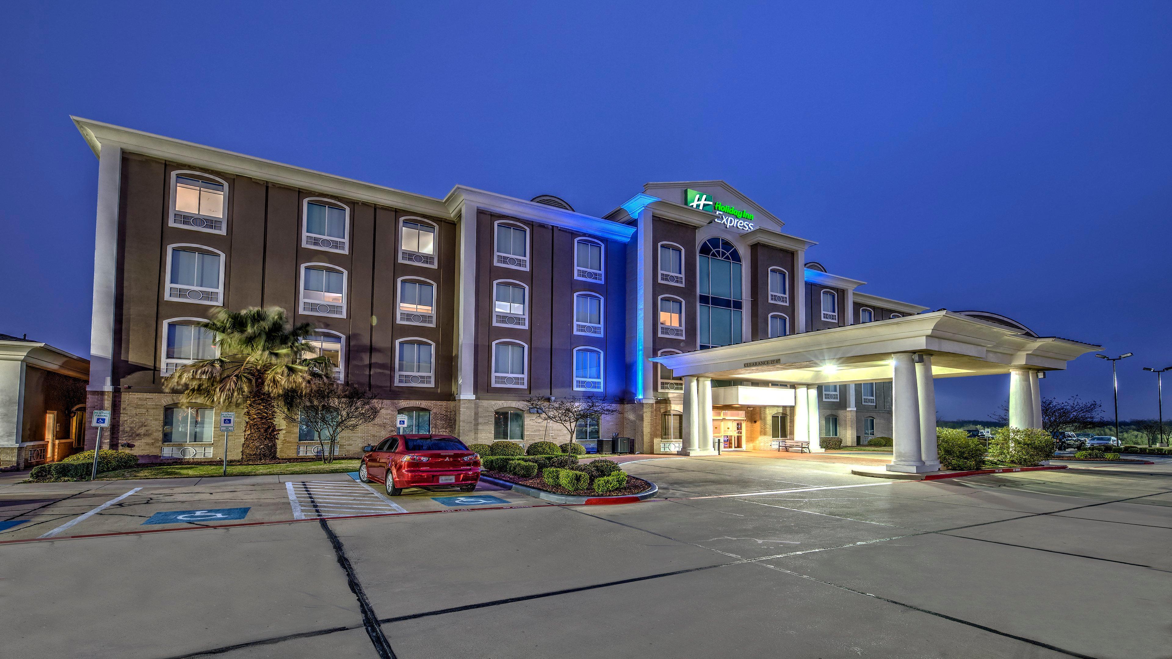 Holiday Inn Express Hotel And Suites Corsicana I-45, An Ihg Hotel Exterior foto