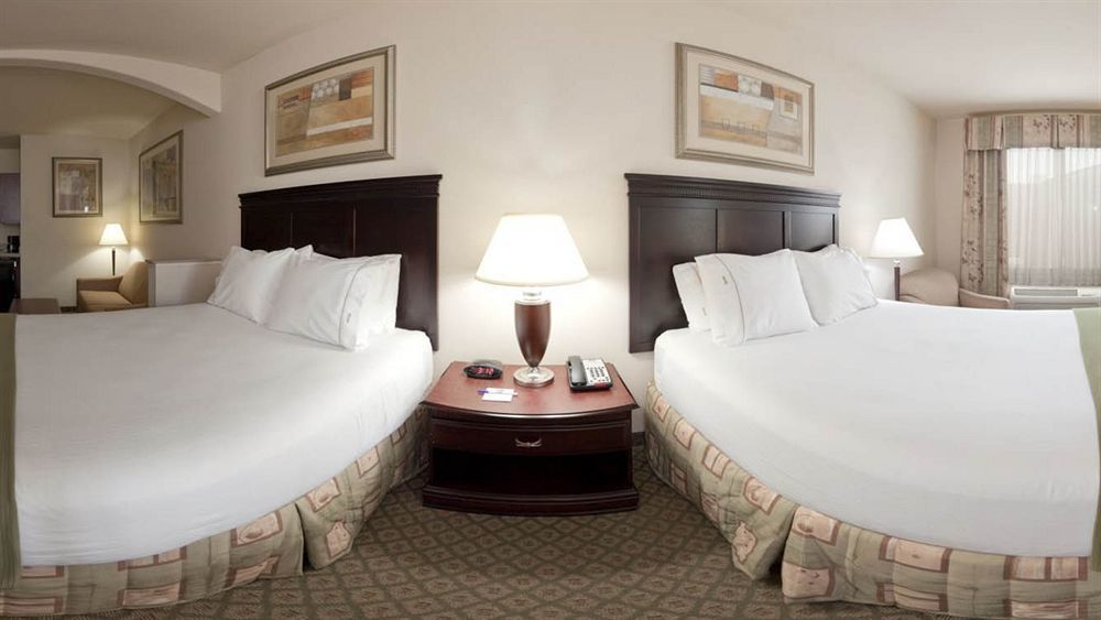 Holiday Inn Express Hotel And Suites Corsicana I-45 By Ihg Exterior foto